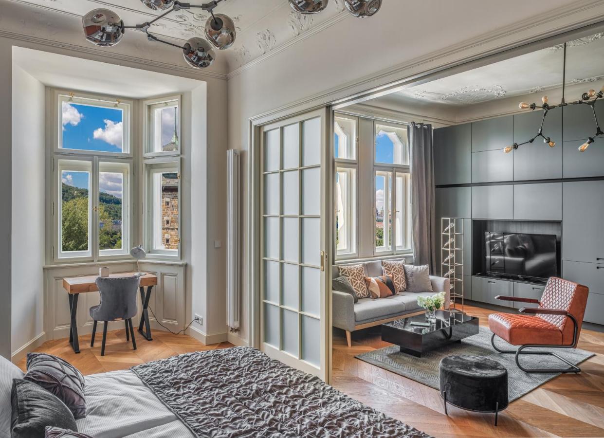 Mn6 Luxury Suites By Adrez Praag Buitenkant foto