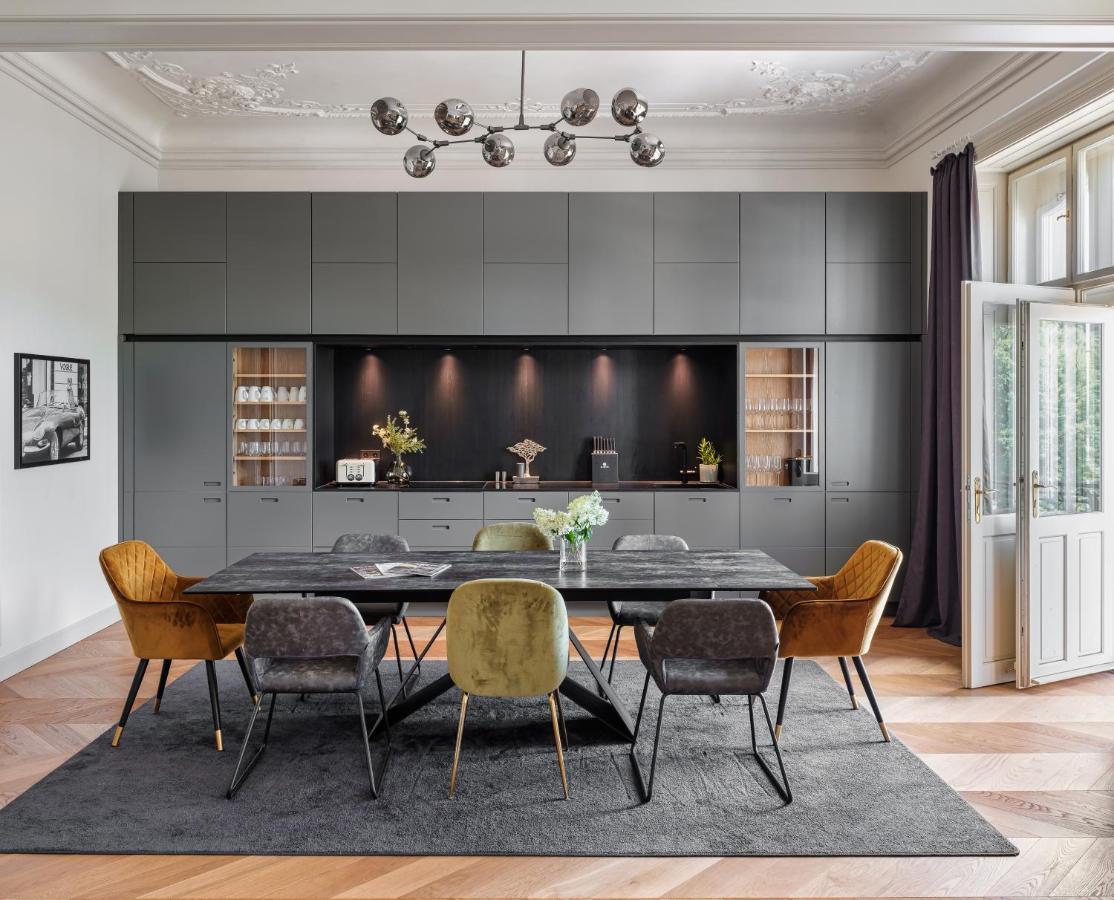 Mn6 Luxury Suites By Adrez Praag Buitenkant foto