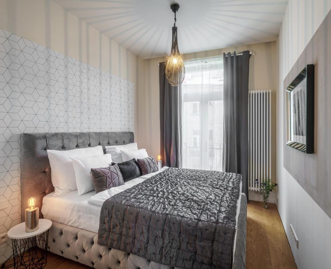 Mn6 Luxury Suites By Adrez Praag Buitenkant foto