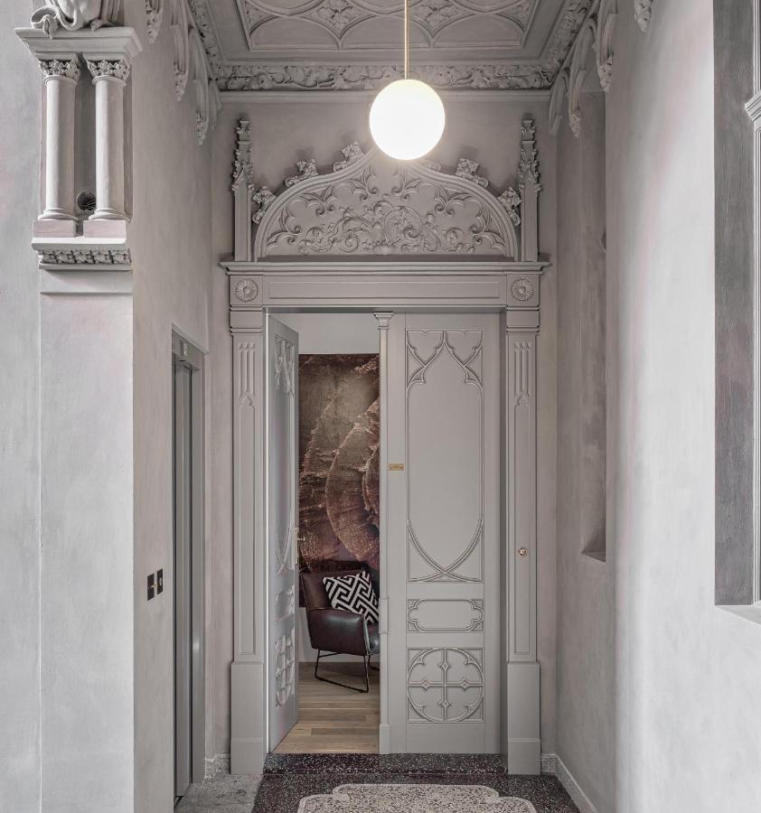 Mn6 Luxury Suites By Adrez Praag Buitenkant foto