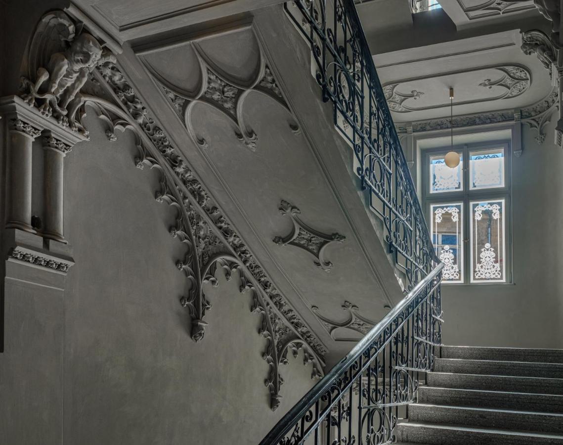 Mn6 Luxury Suites By Adrez Praag Buitenkant foto