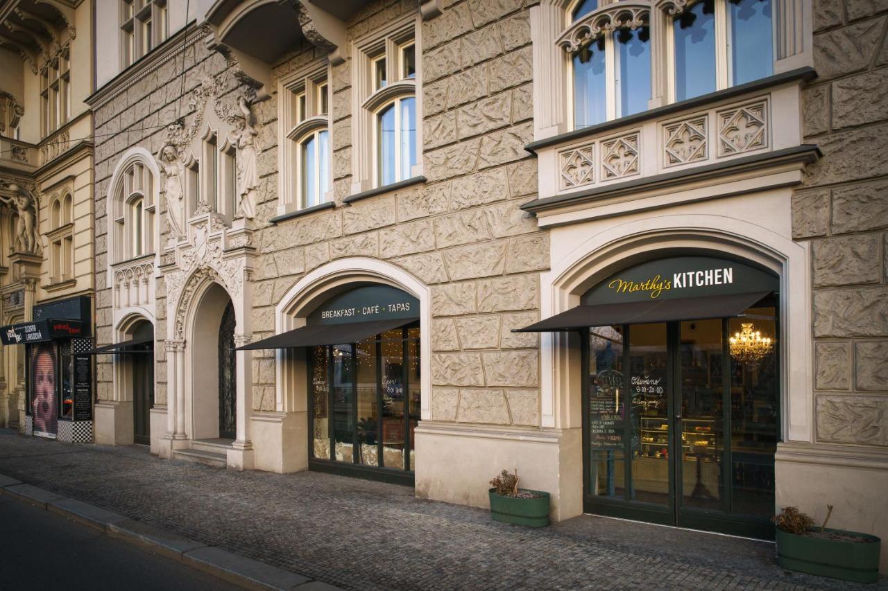 Mn6 Luxury Suites By Adrez Praag Buitenkant foto