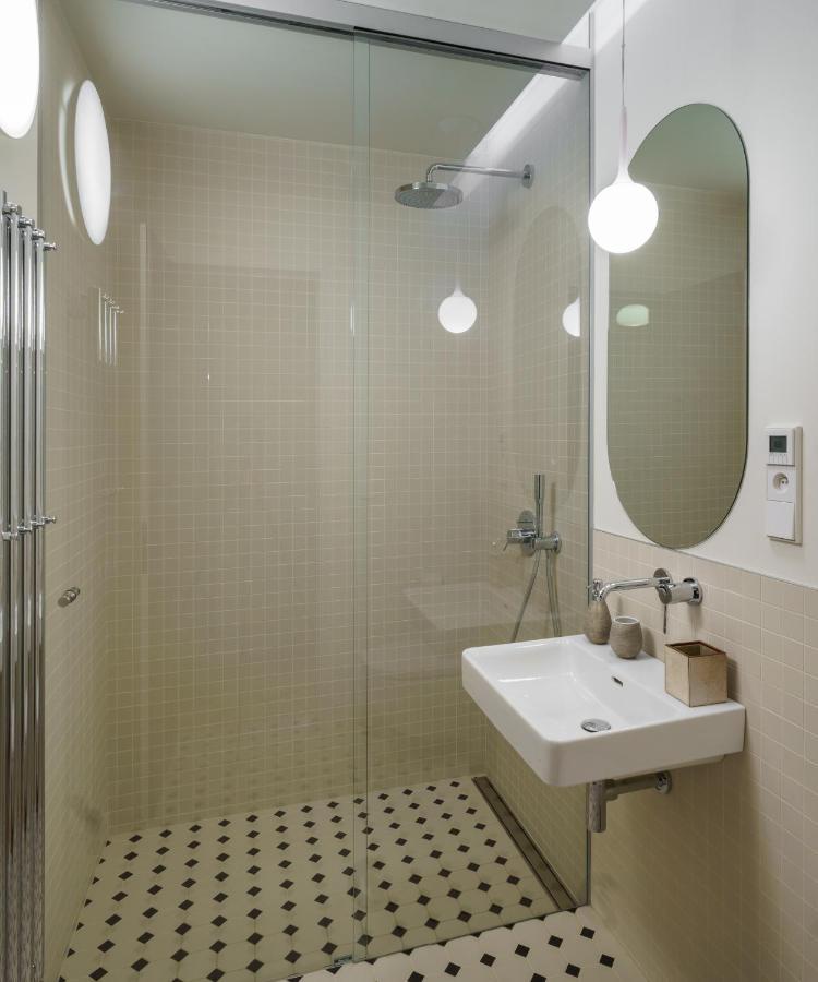 Mn6 Luxury Suites By Adrez Praag Buitenkant foto
