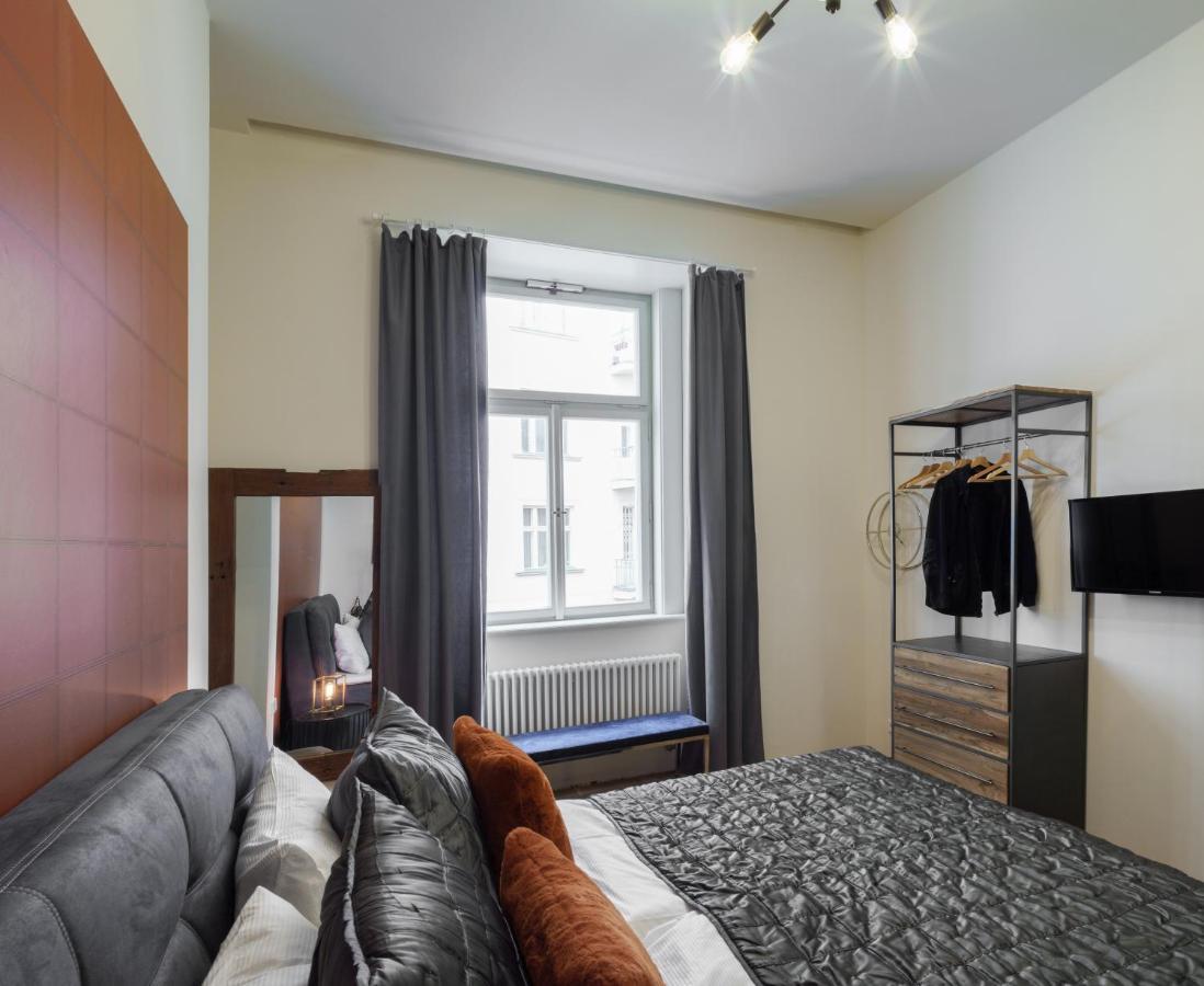 Mn6 Luxury Suites By Adrez Praag Buitenkant foto