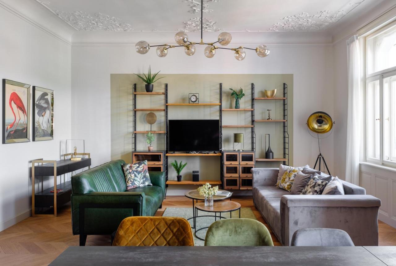 Mn6 Luxury Suites By Adrez Praag Buitenkant foto